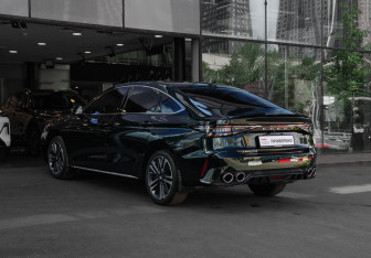 Подержанный автомобиль Chery Arrizo 8 2024 года (6 фото)