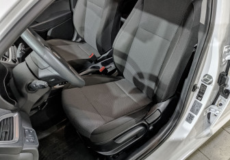 Подержанный автомобиль Hyundai Solaris Sedan 2022 года (20 фото)