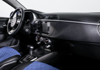 Подержанный автомобиль Kia Rio Sedan 2020 года (9 фото)