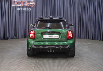 Подержанный автомобиль MINI Hatch 2021 года (6 фото)