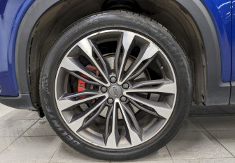 Подержанный автомобиль Geely Tugella 2021 года (19 фото)