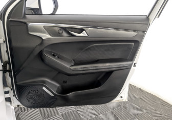 Подержанный автомобиль Haval Jolion 2022 года (24 фото)