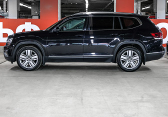 Подержанный автомобиль Volkswagen Teramont 2018 года (8 фото)