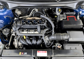 Подержанный автомобиль Kia Rio Hatchback 2021 года (9 фото)