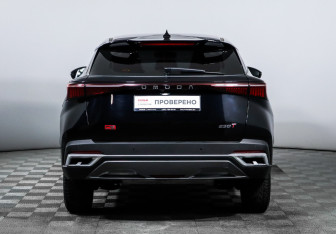 Подержанный автомобиль Omoda C5 2024 года (6 фото)