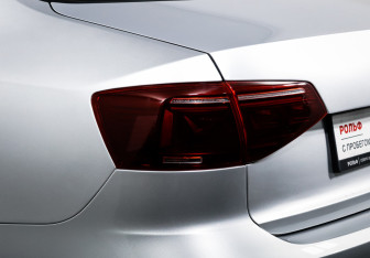 Подержанный автомобиль Volkswagen Jetta Sedan 2016 года (15 фото)