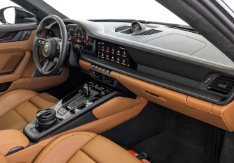 Новый Porsche 911 Coupe 2025 (12 фото)