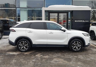 Подержанный автомобиль BAIC X7 2024 года (4 фото)