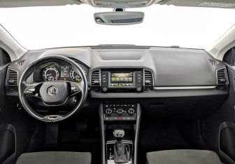Подержанный автомобиль Skoda Karoq 2020 года (14 фото)