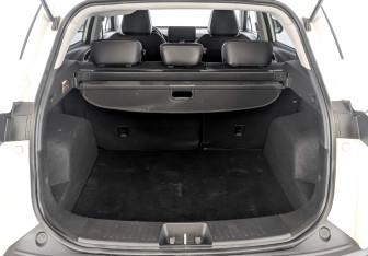 Подержанный автомобиль Москвич 3е 2023 года (10 фото)