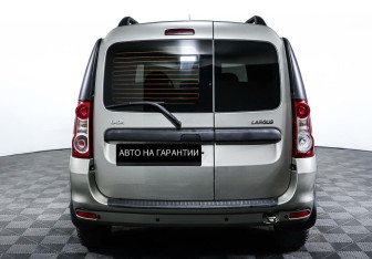 Подержанный автомобиль LADA (ВАЗ) Largus Wagon 2013 года (6 фото)