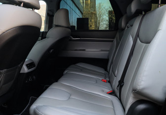 Подержанный автомобиль Hyundai Palisade 2021 года (9 фото)
