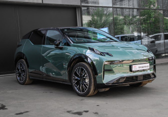 Подержанный автомобиль Zeekr X 2024 года (3 фото)