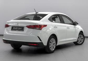 Подержанный автомобиль Hyundai Solaris Sedan 2020 года (5 фото)