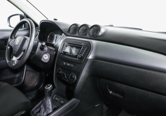 Подержанный автомобиль Suzuki Vitara 2016 года (5 фото)