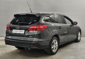 Подержанный автомобиль Ford Focus Wagon 2016 года (5 фото)