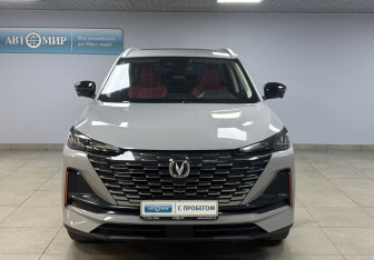 Подержанный автомобиль Changan CS55PLUS 2023 года (2 фото)
