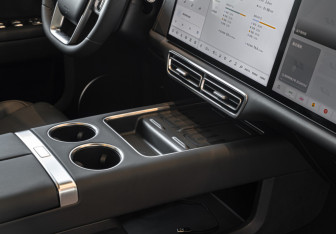 Новый LiXiang L6 2025 (33 фото)