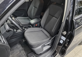 Подержанный автомобиль Volkswagen Tiguan 2020 года (19 фото)