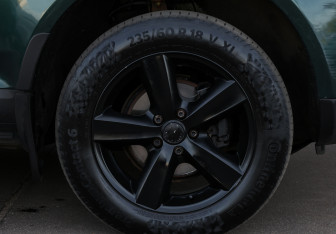 Подержанный автомобиль Volkswagen Touareg 2008 года (20 фото)
