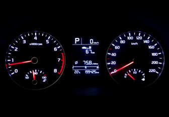 Подержанный автомобиль Kia Rio Hatchback 2021 года (13 фото)