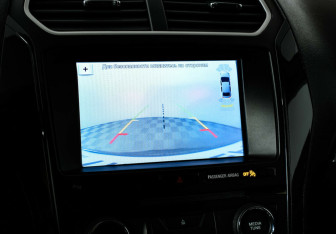 Подержанный автомобиль Ford Explorer 2017 года (10 фото)