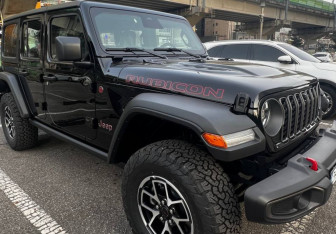 Новый Jeep Wrangler 2025 (4 фото)