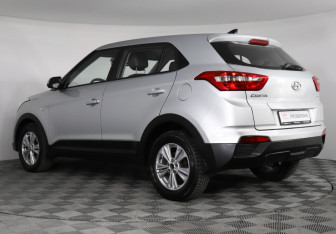 Подержанный автомобиль Hyundai Creta 2017 года (7 фото)