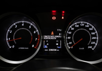 Подержанный автомобиль Mitsubishi Lancer Sedan 2014 года (13 фото)