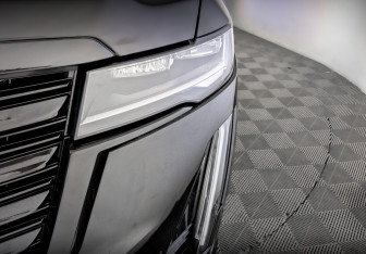 Подержанный автомобиль Cadillac Escalade Suv 2023 года (19 фото)