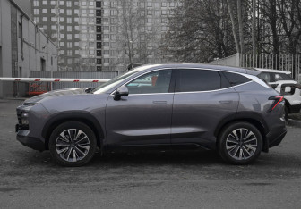 Подержанный автомобиль Jetour Dashing 2024 года (8 фото)