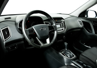 Подержанный автомобиль Hyundai Creta 2020 года (9 фото)