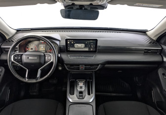 Подержанный автомобиль Haval Jolion 2022 года (14 фото)