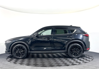 Подержанный автомобиль Mazda CX-5 2018 года (8 фото)