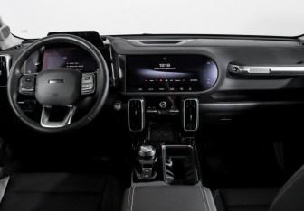 Подержанный автомобиль Haval Dargo 2023 года (12 фото)