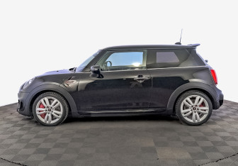 Подержанный автомобиль MINI Hatch 2020 года (8 фото)