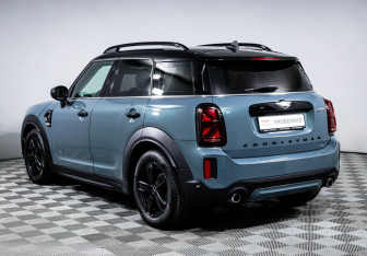 Подержанный автомобиль MINI Countryman 2021 года (7 фото)