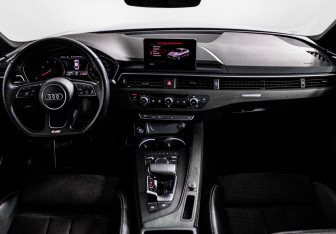 Подержанный автомобиль Audi A5 Liftback 2019 года (11 фото)
