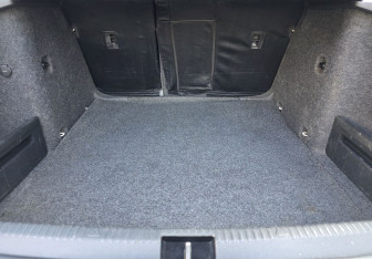 Подержанный автомобиль Skoda Octavia Liftback 2014 года (19 фото)