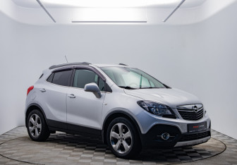 Подержанный автомобиль Opel Mokka 2013 года (3 фото)
