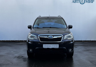 Подержанный автомобиль Subaru Forester Suv 2013 года (2 фото)