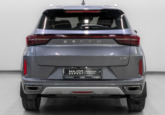 Подержанный автомобиль Exeed LX 2022 года (6 фото)