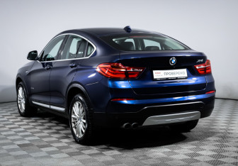 Подержанный автомобиль BMW X4 2016 года (7 фото)