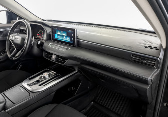 Подержанный автомобиль Haval Jolion 2022 года (11 фото)