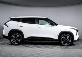 Подержанный автомобиль Geely Cityray 2024 года (4 фото)