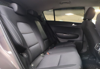 Подержанный автомобиль Kia Sportage 2019 года (14 фото)