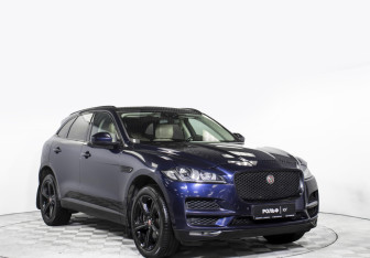 Подержанный автомобиль Jaguar F-Pace 2017 года (3 фото)