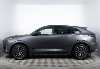 Подержанный автомобиль Changan UNI-K 2023 года (8 фото)