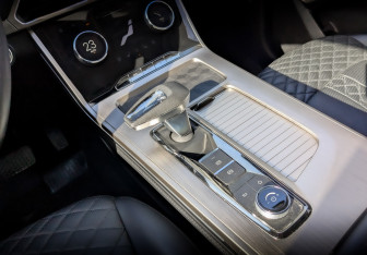 Подержанный автомобиль Exeed TXL 2023 года (25 фото)