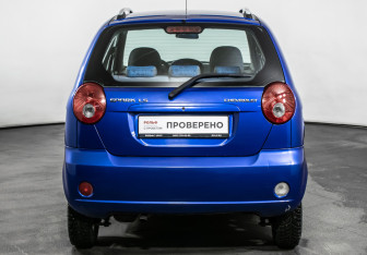 Подержанный автомобиль Chevrolet Spark 2007 года (6 фото)